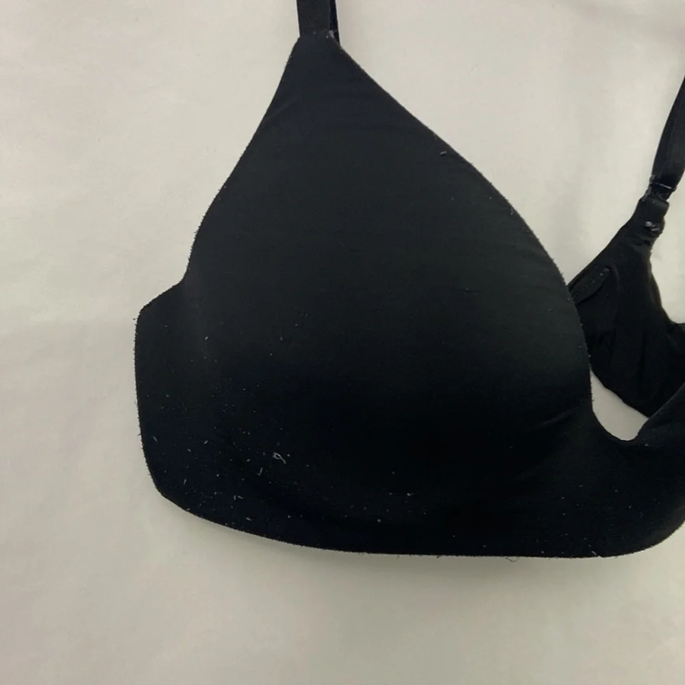 Victoria’s Secret Black No Wire 34C Bra - Picture 2 of 9
